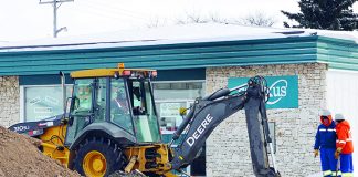 Business closed by gas leak