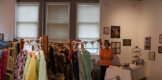 Art market highlights creative valley