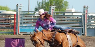 Barrel Racing Jackpot shows love of event