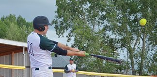 Grand slam helps Falcons defeat Pipestone Pistons