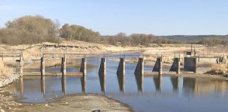 No remedy for low water levels at Round Lake