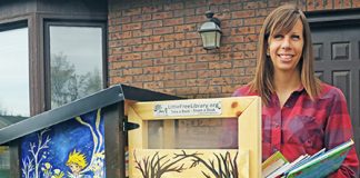 Teacher’s Christmas gift is sharing books with kids