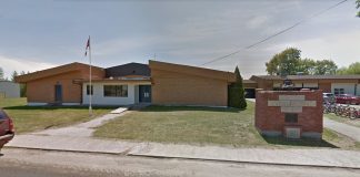 Classroom at Lipton school moving to online learning after case of COVID confirmed