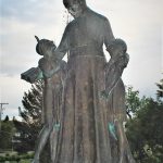 Hunogard Statue