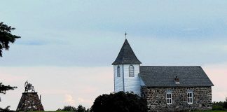 Bishop Exner visits the Mariahilf Chapel