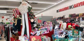 Red Apple Store fills sleigh for Christmas