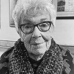 PILLER – Cary Helen