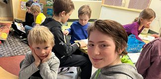 Students share love of reading