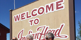 National judges appraise town