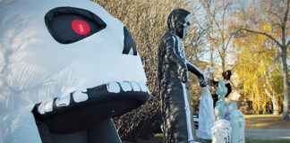 Halloween decor brings spooky scene to the Fort