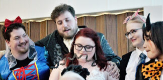 Ghost bride holds Halloween reception in Fort