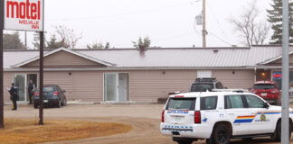 Dangerous Person Alert relating to homicide in Melville cancelled; one man dead, another injured
