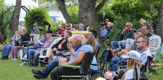 Annual music concert serenades large crowd