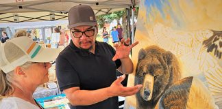 Arts festival draws 3,000 spectators