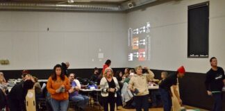 Cornhole tournament supports curling club