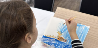 Kipling artist hopes to spark creativity through new classes