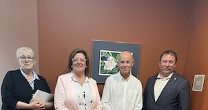 Rural Health Minister Carr visits Kipling