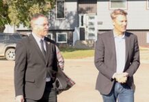 Mayor set to run in upcoming federal by-election for Liberals